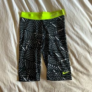 Nike workout biker shorts womens stretchy tight neon medium